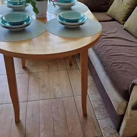 Apartment Aпартамент с две спални, кухня и хол Ravda